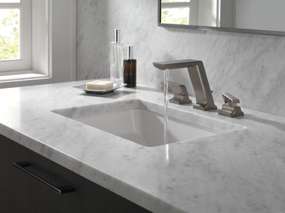 Delta Faucet Pivotal Widespread Bathroom Faucet 3 Hole, Bathroom Sink Faucet, Metal Drain Assembly, Polished Nickel 3599LF-PNMPU