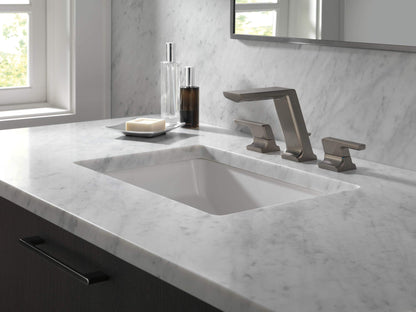 Delta Faucet Pivotal Widespread Bathroom Faucet 3 Hole, Bathroom Sink Faucet, Metal Drain Assembly, Polished Nickel 3599LF-PNMPU